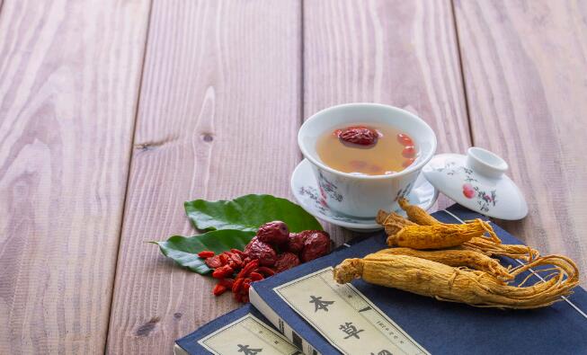大厨教我的牛奶炖木瓜的做法-牛奶炖木瓜下奶的做法、牛奶炖木瓜的功效和作用是什么 -牛奶炖木瓜的功效和作用网